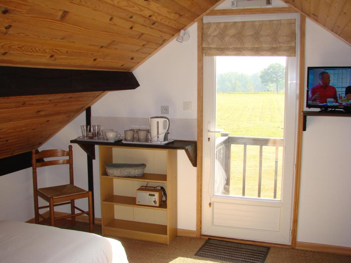 Bed and Breakfast La Blanche Roche Sourdeval Екстер'єр фото